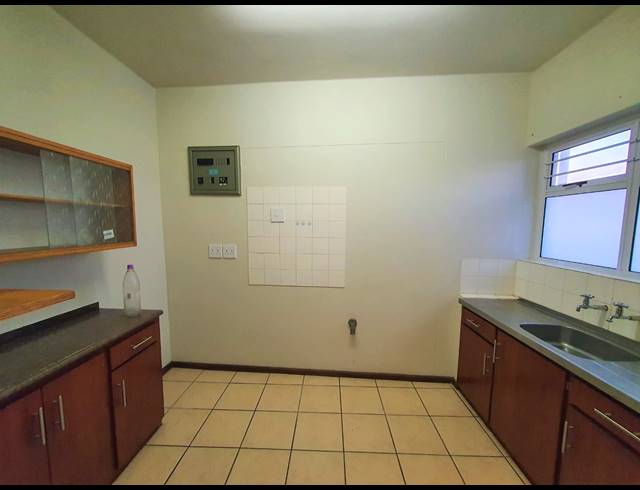 2 BEDROOM APARTMENT TO LET IN PAROW NORTH